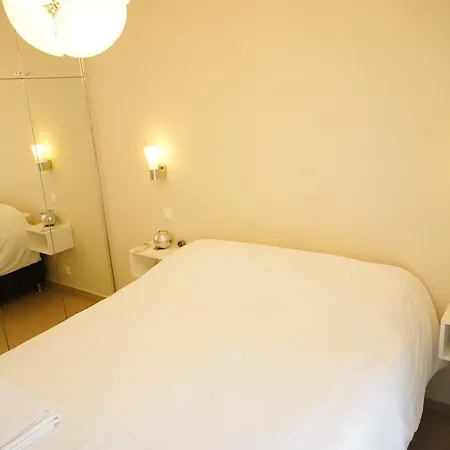 Aquamarine Garden Deluxe Appartement